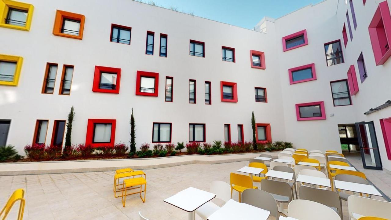 Residencia Universitaria Resa Malaga Centro Экстерьер фото