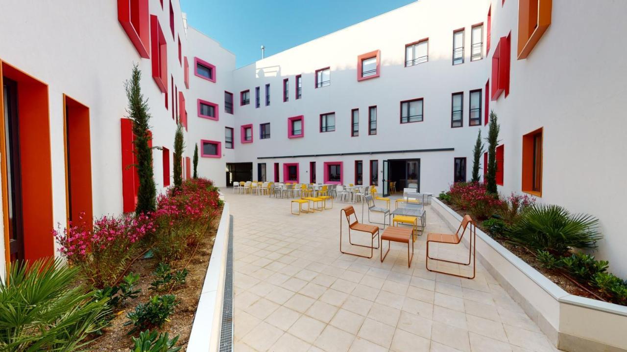 Residencia Universitaria Resa Malaga Centro Экстерьер фото