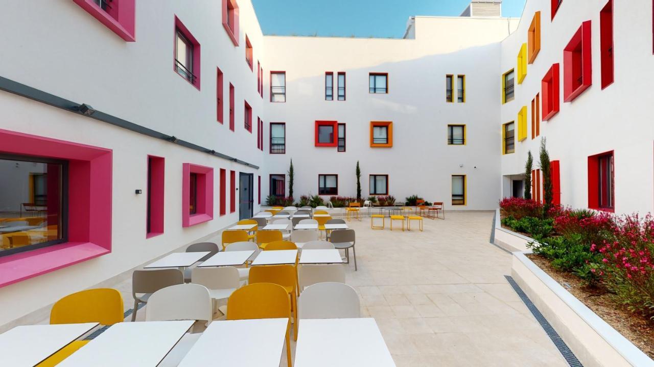 Residencia Universitaria Resa Malaga Centro Экстерьер фото