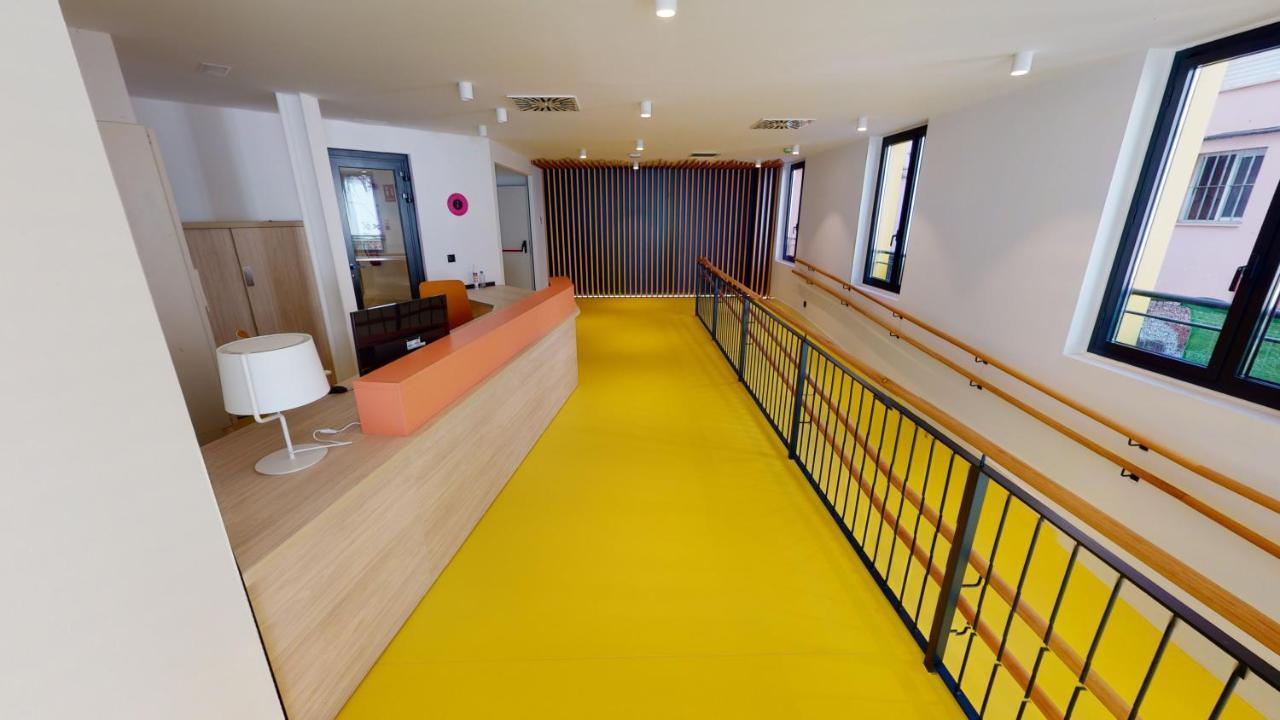 Residencia Universitaria Resa Malaga Centro Экстерьер фото